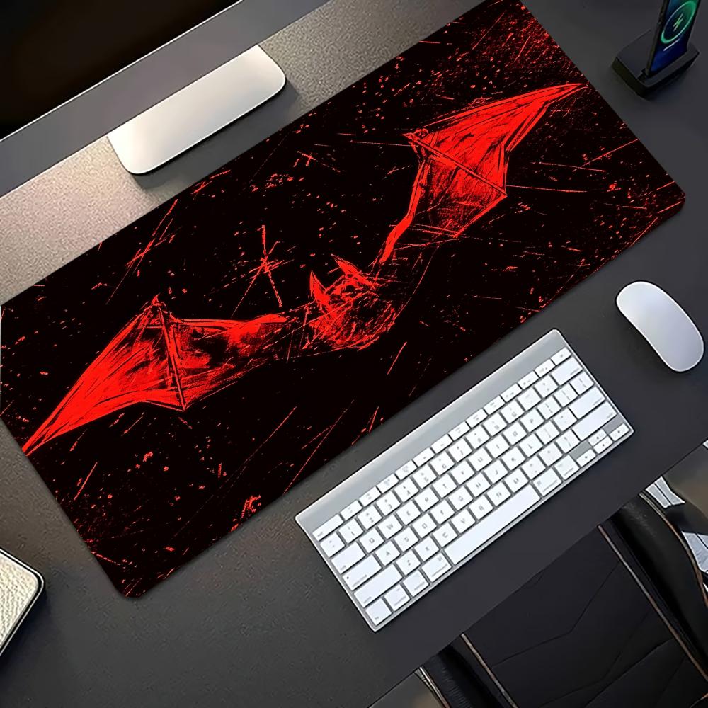 Desk Setup Laptop And Pc - Коврик для мыши с темно-красным узором