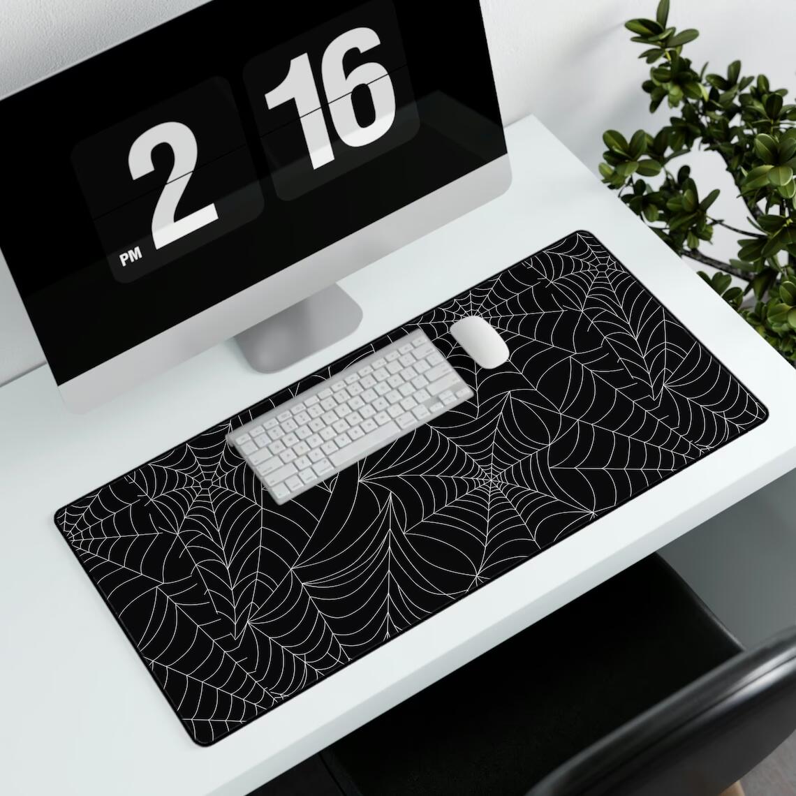 Длинный милый настольный коври – обзор и цена Desk Setup Aesthetic
